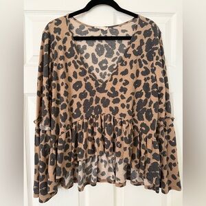 Altars state Leopard Print V-Neck Ruffle Hem Top